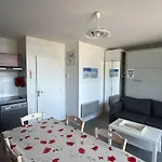 Superbe T2 Avec Terrasse Et Parking à - Fr-1-814-66 Super-Besse