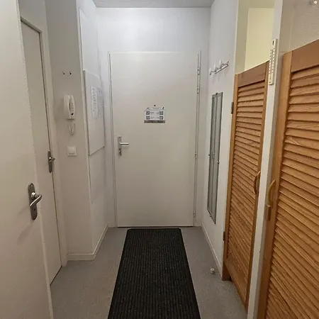 Apartment Superbe T2 Avec Terrasse Et Parking A - Fr-1-814-66 *