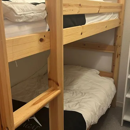 Appartement Superbe T2 Avec Terrasse Et Parking à - Fr-1-814-66